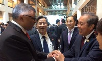 越南与新加坡加强法院合作