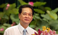 越南政府总理阮晋勇向莫桑比克总理致贺电