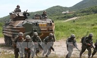 韩国总统朴槿惠：韩军应做好战备执勤 遏制朝鲜“挑衅”