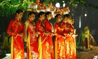 胡志明市举行越南民族服装“奥黛”文化节