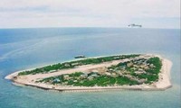 法国和国际媒体就中国在越南长沙群岛建设人工岛的企图发表文章