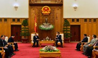 阮晋勇总理会见柬埔寨计划部大臣蔡唐