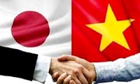 越南国家主席张晋创会见日本和歌山县知事仁板吉伸德川