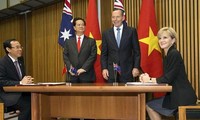 越南与澳大利亚签署加强全面伙伴关系文件