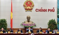越南政府举行三月例会