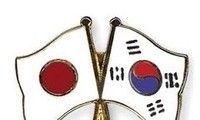 日本和韩国同意重启安全对话