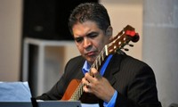 墨西哥吉他艺术家Juan Carlos Laguna即将在越南演出