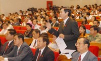越南国会讨论《越南祖国阵线法修正案（草案）》