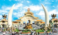 胡志明市仙泉文化旅游区