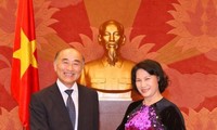 越南国会副主席阮氏金银会见国际货币基金组织副总裁