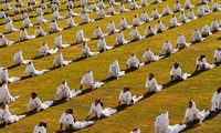 联合国纪念第一次国际瑜伽日