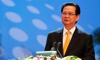 越南政府总理阮晋勇出席湄公河次区域五国经济论坛