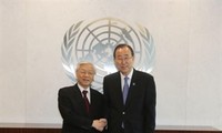 越共中央总书记阮富仲访问联合国总部会见联合国秘书长潘基文