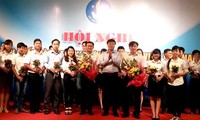   越南大学生协会第九届中央执行委员会第四次会议在广宁省举行