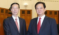越南政府总理阮晋勇会见中国国务院副总理张高丽