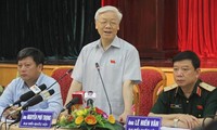 河内选民认为阮富仲此次访美有助于提高越南的国际地位