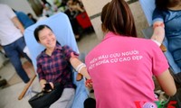 VOV青年响应国家无偿献血活动