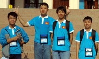 2015年国际信息学奥林匹克竞赛越南代表团取得自2000年以来的最好成绩