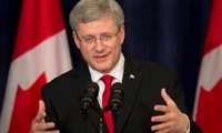 加拿大总理哈珀呼吁举行联邦大选