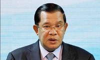 柬埔寨敦促有关各方通过谈判解决东海争端