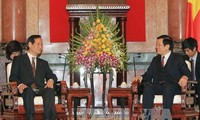 越南国家主席张晋创会见日本农林水产大臣