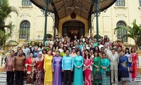 河内东盟共同体妇女小组成立