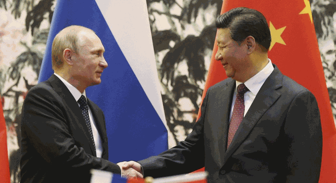 中国与俄罗斯签署了一系列双边合作协议