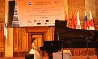 河内第三次国际钢琴比赛开幕