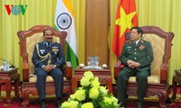 越南和印度加强国防合作