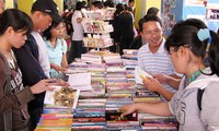 越南第五届国际图书博览会开幕