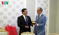 越南出席在俄罗斯召开的AICESIS年会