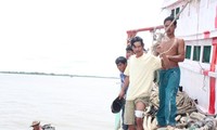 泰国警方承诺彻底调查攻击越南渔民事件