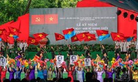 胡志明市举行纪念南部抗战日70周年艺术晚会