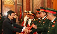 越南国家主席张晋创颁布晋升军衔决定