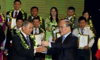  2015年越南优秀农民表彰会在河内举行