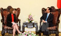 阮晋勇总理：越南对越美未来更良好的关系感到乐观