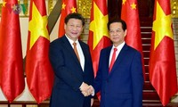 越南政府总理阮晋勇会见中共中央总书记、中国国家主席习近平