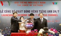 本台24/7英语频道将向世界大力推介越南形象和国土人情