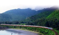  越南多条国内旅游线与铁路运输实现对接