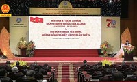 越南农业与农村发展部门传统日70周年纪念大会在河内举行