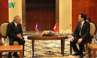越南国家主席张晋创会见菲律宾众议院议长贝尔蒙特