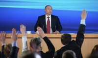 俄罗斯总统普京举行2015年度记者会