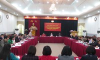 越南祖国阵线向党和政权建设建言献策