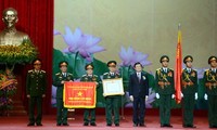 张晋创出席越南军队商业股份银行劳动英雄称号颁授仪式