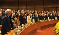越南国会首次全国普选70周年纪念大会活动隆重举行