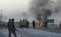 阿富汗自杀式爆炸袭击造成多人伤亡