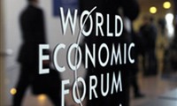 世界经济论坛第46届年会集中讨论热点问题