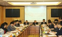 越南政府总理主管的行政手续改革咨询委员会全体会议