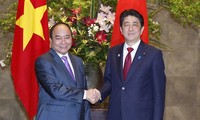 阮春福圆满结束访问日本并出席七国集团峰会扩大会议行程