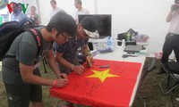 欧洲越南大学生出席东海问题座谈会